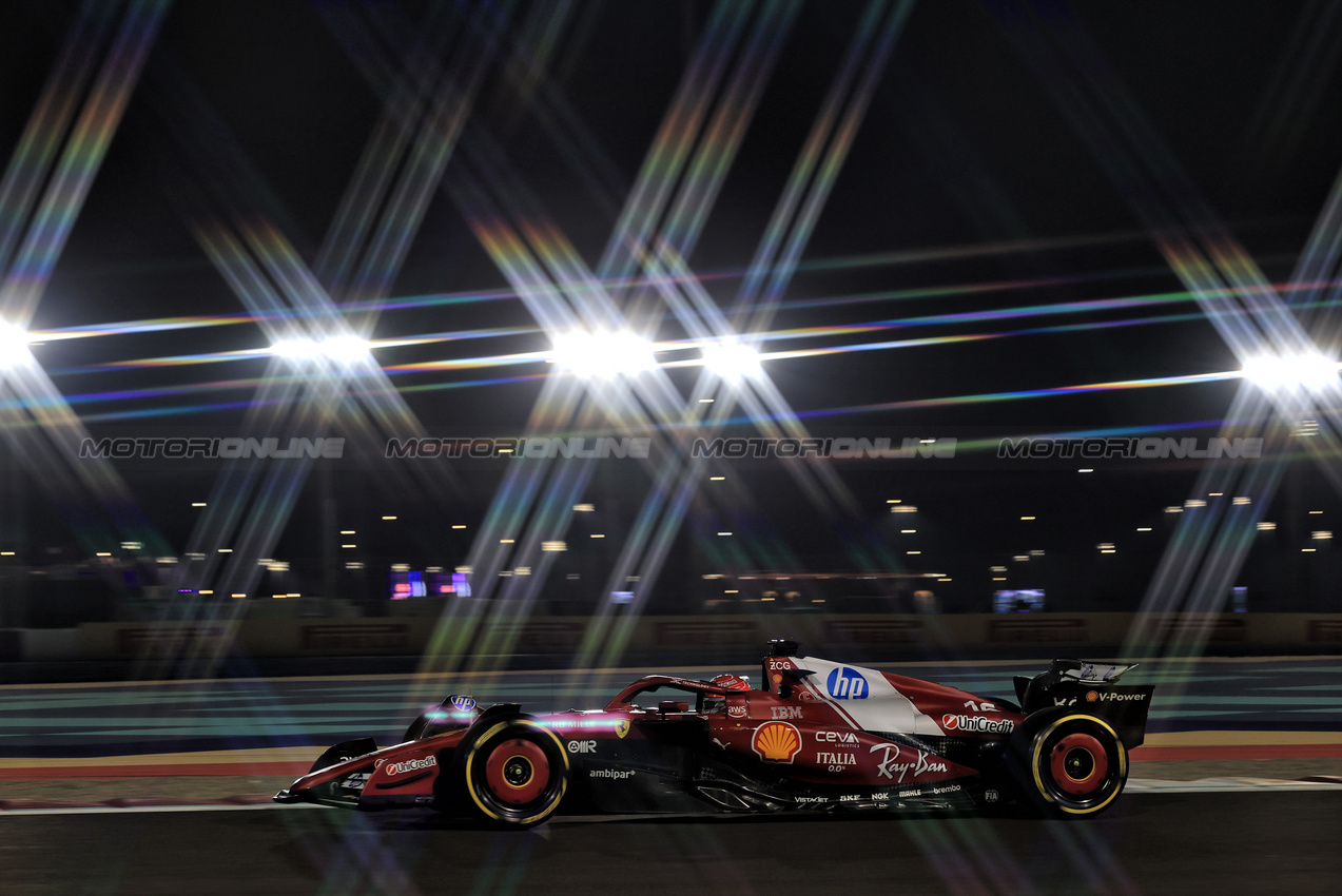 GP QATAR, Charles Leclerc (MON) Ferrari SF-25.

28.11.2025 Formula 1 World Championship, Rd 23, Qatar Grand Prix, Doha, Qatar, Sprint Qualifiche Day.

- www.xpbimages.com, EMail: requests@xpbimages.com © Copyright: Moy / XPB Images