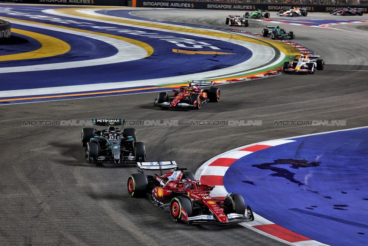 GP SINGAPORE, Charles Leclerc (MON) Ferrari SF-25.

05.10.2025. Formula 1 World Championship, Rd 18, Singapore Grand Prix, Marina Bay Street Circuit, Singapore, Gara Day.

- www.xpbimages.com, EMail: requests@xpbimages.com © Copyright: Moy / XPB Images