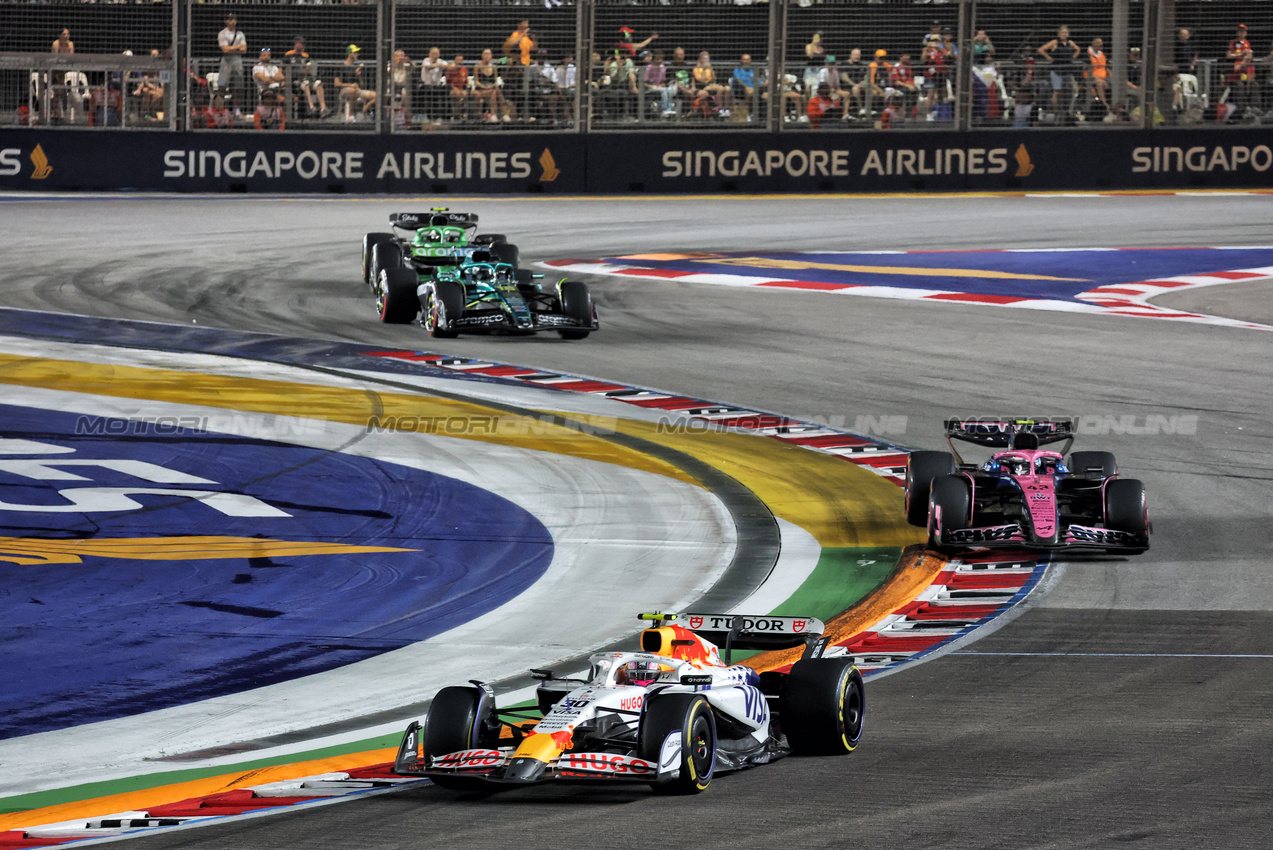 GP SINGAPORE, Liam Lawson (NZL) Racing Bulls VCARB 02.

05.10.2025. Formula 1 World Championship, Rd 18, Singapore Grand Prix, Marina Bay Street Circuit, Singapore, Gara Day.

- www.xpbimages.com, EMail: requests@xpbimages.com © Copyright: Moy / XPB Images