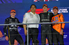 GP SINGAPORE, The podium (L to R):Max Verstappen (NLD) Red Bull Racing, second; George Russell (GBR) Mercedes AMG F1, vincitore; Lando Norris (GBR) McLaren, third.

05.10.2025. Formula 1 World Championship, Rd 18, Singapore Grand Prix, Marina Bay Street Circuit, Singapore, Gara Day.

- www.xpbimages.com, EMail: requests@xpbimages.com © Copyright: Batchelor / XPB Images