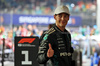 GP SINGAPORE, Gara winner George Russell (GBR) Mercedes AMG F1 celebrates in parc ferme.

05.10.2025. Formula 1 World Championship, Rd 18, Singapore Grand Prix, Marina Bay Street Circuit, Singapore, Gara Day.

- www.xpbimages.com, EMail: requests@xpbimages.com © Copyright: Moy / XPB Images