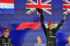 GP SINGAPORE, Gara winner George Russell (GBR) Mercedes AMG F1 celebrates on the podium.

05.10.2025. Formula 1 World Championship, Rd 18, Singapore Grand Prix, Marina Bay Street Circuit, Singapore, Gara Day.

- www.xpbimages.com, EMail: requests@xpbimages.com © Copyright: Bearne / XPB Images