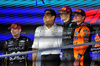 GP SINGAPORE, The podium (L to R):Max Verstappen (NLD) Red Bull Racing, second; Tengku Muhammad Taufik (MAL) Petronas CEO; George Russell (GBR) Mercedes AMG F1, vincitore; Lando Norris (GBR) McLaren, third.

05.10.2025. Formula 1 World Championship, Rd 18, Singapore Grand Prix, Marina Bay Street Circuit, Singapore, Gara Day.

 - www.xpbimages.com, EMail: requests@xpbimages.com © Copyright: Rew / XPB Images