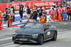 GP SINGAPORE, Lando Norris (GBR) McLaren on the drivers' parade.

05.10.2025. Formula 1 World Championship, Rd 18, Singapore Grand Prix, Marina Bay Street Circuit, Singapore, Gara Day.

- www.xpbimages.com, EMail: requests@xpbimages.com © Copyright: Moy / XPB Images