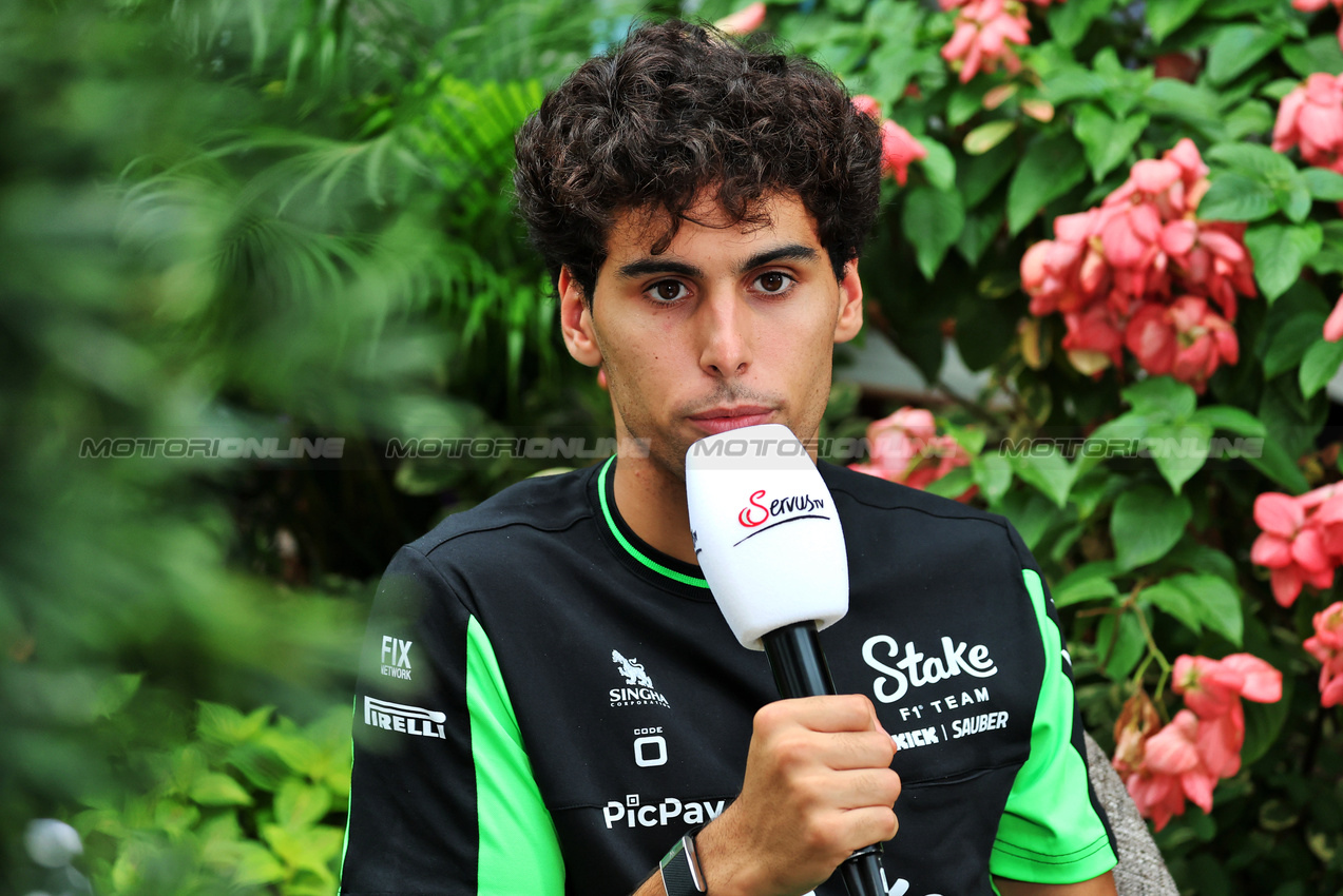 GP SINGAPORE, Gabriel Bortoleto (BRA) Sauber.

02.10.2025. Formula 1 World Championship, Rd 18, Singapore Grand Prix, Marina Bay Street Circuit, Singapore, Preparation Day.

- www.xpbimages.com, EMail: requests@xpbimages.com © Copyright: Moy / XPB Images