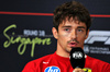 GP SINGAPORE, Charles Leclerc (MON) Ferrari in the FIA Press Conference.

02.10.2025. Formula 1 World Championship, Rd 18, Singapore Grand Prix, Marina Bay Street Circuit, Singapore, Preparation Day.

 - www.xpbimages.com, EMail: requests@xpbimages.com © Copyright: Rew / XPB Images