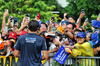 GP SINGAPORE, Carlos Sainz (ESP) Atlassian Williams Racing with fans.

02.10.2025. Formula 1 World Championship, Rd 18, Singapore Grand Prix, Marina Bay Street Circuit, Singapore, Preparation Day.

- www.xpbimages.com, EMail: requests@xpbimages.com © Copyright: Moy / XPB Images