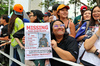 GP SINGAPORE, Circuit Atmosfera - fans e their flags, banners e posters Daniel Ricciardo (AUS).

02.10.2025. Formula 1 World Championship, Rd 18, Singapore Grand Prix, Marina Bay Street Circuit, Singapore, Preparation Day.

- www.xpbimages.com, EMail: requests@xpbimages.com © Copyright: Moy / XPB Images