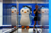 GP SINGAPORE, Atlassian Williams Racing - Pengu Pudgy Penguin.

02.10.2025. Formula 1 World Championship, Rd 18, Singapore Grand Prix, Marina Bay Street Circuit, Singapore, Preparation Day.

- www.xpbimages.com, EMail: requests@xpbimages.com © Copyright: Moy / XPB Images