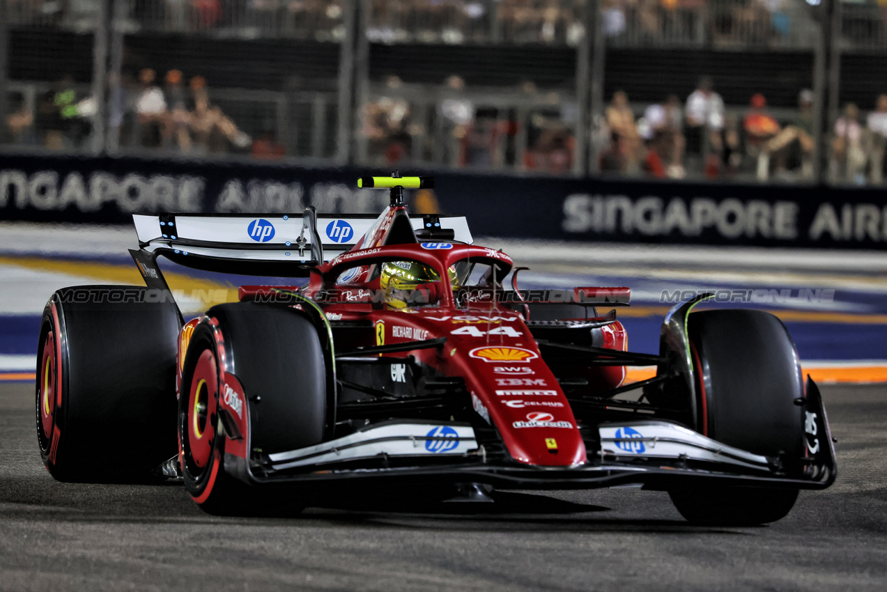 GP SINGAPORE, Lewis Hamilton (GBR) Ferrari SF-25.

04.10.2025. Formula 1 World Championship, Rd 18, Singapore Grand Prix, Marina Bay Street Circuit, Singapore, Qualifiche Day.

 - www.xpbimages.com, EMail: requests@xpbimages.com © Copyright: Rew / XPB Images