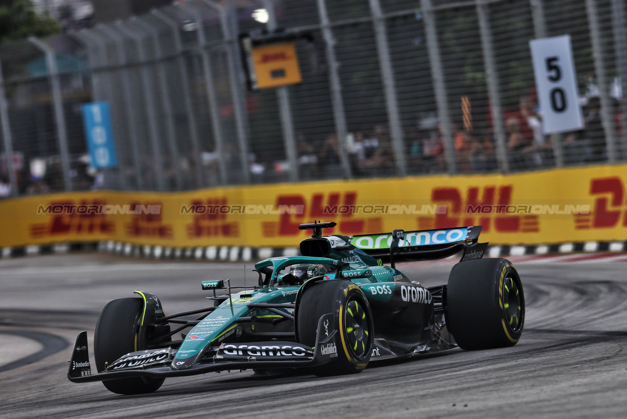 GP SINGAPORE, Lance Stroll (CDN) Aston Martin F1 Team AMR25.

04.10.2025. Formula 1 World Championship, Rd 18, Singapore Grand Prix, Marina Bay Street Circuit, Singapore, Qualifiche Day.

- www.xpbimages.com, EMail: requests@xpbimages.com © Copyright: Charniaux / XPB Images