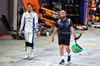 GP SINGAPORE, (L to R): Alexander Albon (THA) Atlassian Williams Racing with Patrick Harding (GBR) Atlassian Williams Racing Personal Trainer.

04.10.2025. Formula 1 World Championship, Rd 18, Singapore Grand Prix, Marina Bay Street Circuit, Singapore, Qualifiche Day.

- www.xpbimages.com, EMail: requests@xpbimages.com © Copyright: Batchelor / XPB Images