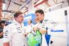 GP SINGAPORE, (L to R): James Vowles (GBR) Atlassian Williams Racing Team Principal with Alexander Albon (THA) Atlassian Williams Racing.

04.10.2025. Formula 1 World Championship, Rd 18, Singapore Grand Prix, Marina Bay Street Circuit, Singapore, Qualifiche Day.

- www.xpbimages.com, EMail: requests@xpbimages.com © Copyright: Bearne / XPB Images