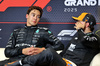 GP SINGAPORE, (L to R): George Russell (GBR) Mercedes AMG F1 e Oscar Piastri (AUS) McLaren in the post qualifying FIA Press Conference.

04.10.2025. Formula 1 World Championship, Rd 18, Singapore Grand Prix, Marina Bay Street Circuit, Singapore, Qualifiche Day.

- www.xpbimages.com, EMail: requests@xpbimages.com © Copyright: Bearne / XPB Images