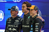 GP SINGAPORE, Qualifiche top three in parc ferme (L to R): Max Verstappen (NLD) Red Bull Racing, second; George Russell (GBR) Mercedes AMG F1, pole position; Oscar Piastri (AUS) McLaren, third.

04.10.2025. Formula 1 World Championship, Rd 18, Singapore Grand Prix, Marina Bay Street Circuit, Singapore, Qualifiche Day.

 - www.xpbimages.com, EMail: requests@xpbimages.com © Copyright: Rew / XPB Images