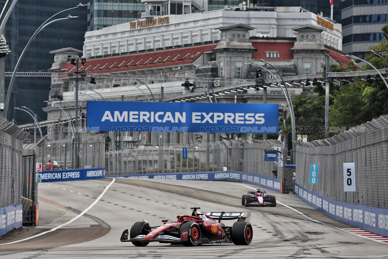 GP SINGAPORE, Charles Leclerc (MON) Ferrari SF-25.

03.10.2025. Formula 1 World Championship, Rd 18, Singapore Grand Prix, Marina Bay Street Circuit, Singapore, Practice Day.

- www.xpbimages.com, EMail: requests@xpbimages.com © Copyright: Bearne / XPB Images