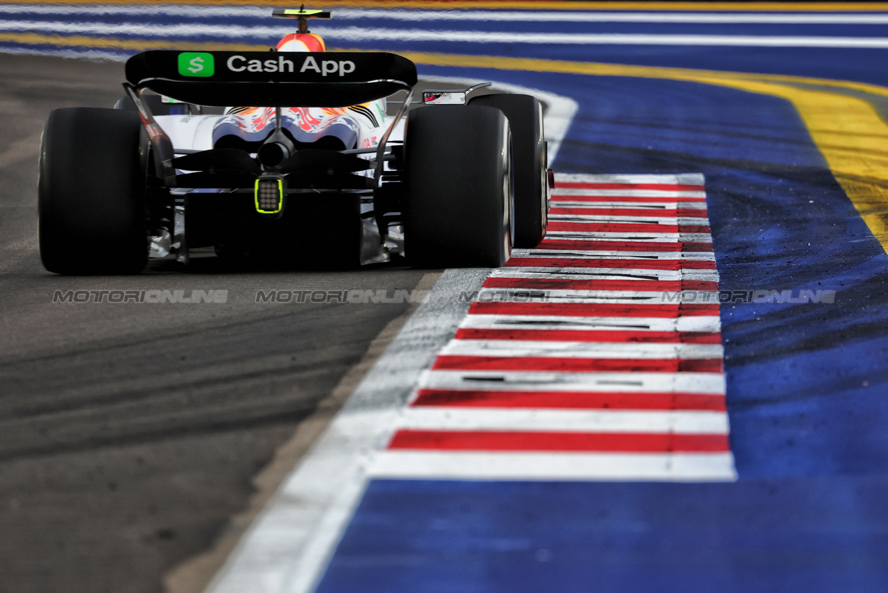 GP SINGAPORE, Liam Lawson (NZL) Racing Bulls VCARB 02.

03.10.2025. Formula 1 World Championship, Rd 18, Singapore Grand Prix, Marina Bay Street Circuit, Singapore, Practice Day.

- www.xpbimages.com, EMail: requests@xpbimages.com © Copyright: Moy / XPB Images