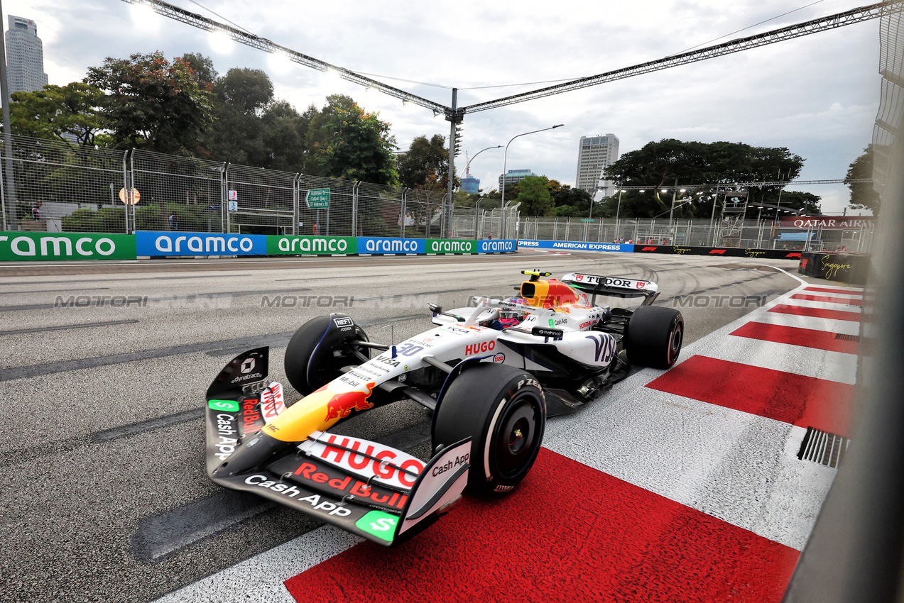 GP SINGAPORE, Liam Lawson (NZL) Racing Bulls VCARB 02.

03.10.2025. Formula 1 World Championship, Rd 18, Singapore Grand Prix, Marina Bay Street Circuit, Singapore, Practice Day.

- www.xpbimages.com, EMail: requests@xpbimages.com © Copyright: Bearne / XPB Images