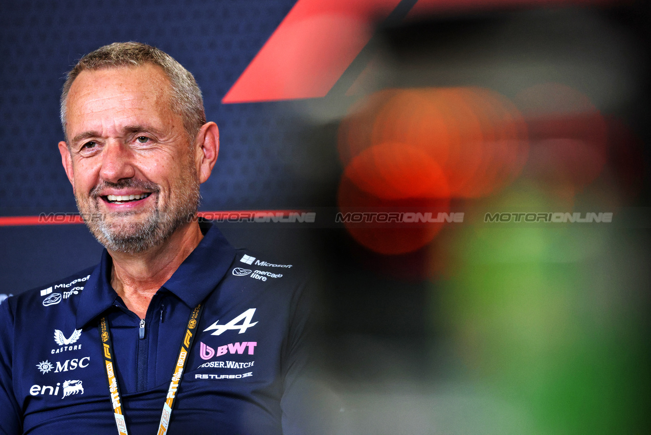 GP SINGAPORE, Steve Nielsen (GBR) Alpine F1 Team Managing Director in the FIA Press Conference.

03.10.2025. Formula 1 World Championship, Rd 18, Singapore Grand Prix, Marina Bay Street Circuit, Singapore, Practice Day.

- www.xpbimages.com, EMail: requests@xpbimages.com © Copyright: Charniaux / XPB Images