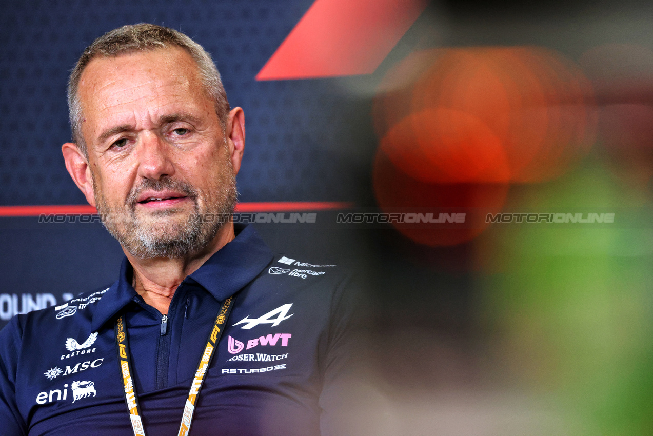 GP SINGAPORE, Steve Nielsen (GBR) Alpine F1 Team Managing Director in the FIA Press Conference.

03.10.2025. Formula 1 World Championship, Rd 18, Singapore Grand Prix, Marina Bay Street Circuit, Singapore, Practice Day.

- www.xpbimages.com, EMail: requests@xpbimages.com © Copyright: Charniaux / XPB Images