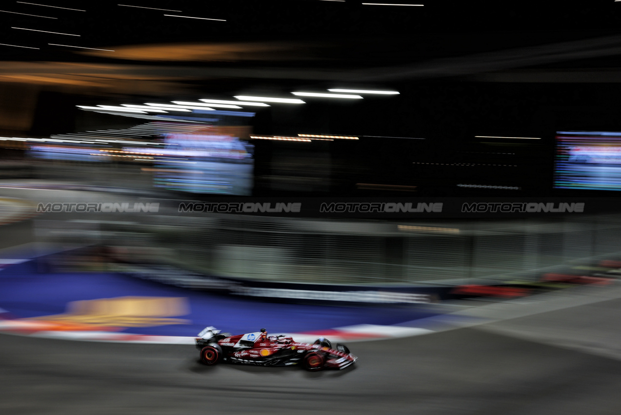 GP SINGAPORE, Charles Leclerc (MON) Ferrari SF-25.

03.10.2025. Formula 1 World Championship, Rd 18, Singapore Grand Prix, Marina Bay Street Circuit, Singapore, Practice Day.

- www.xpbimages.com, EMail: requests@xpbimages.com © Copyright: Moy / XPB Images
