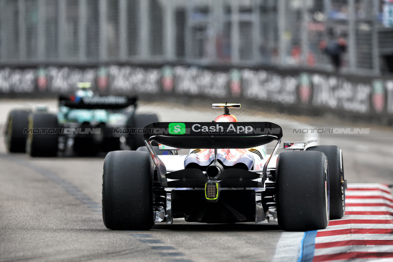 GP SINGAPORE, Liam Lawson (NZL) Racing Bulls VCARB 02.

03.10.2025. Formula 1 World Championship, Rd 18, Singapore Grand Prix, Marina Bay Street Circuit, Singapore, Practice Day.

- www.xpbimages.com, EMail: requests@xpbimages.com © Copyright: Charniaux / XPB Images