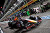 GP SINGAPORE, Yuki Tsunoda (JPN) Red Bull Racing RB21 in the pits.

03.10.2025. Formula 1 World Championship, Rd 18, Singapore Grand Prix, Marina Bay Street Circuit, Singapore, Practice Day.

- www.xpbimages.com, EMail: requests@xpbimages.com © Copyright: Batchelor / XPB Images