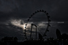 GP SINGAPORE, Circuit Atmosfera - Singapore Flyer.

03.10.2025. Formula 1 World Championship, Rd 18, Singapore Grand Prix, Marina Bay Street Circuit, Singapore, Practice Day.

- www.xpbimages.com, EMail: requests@xpbimages.com © Copyright: Moy / XPB Images