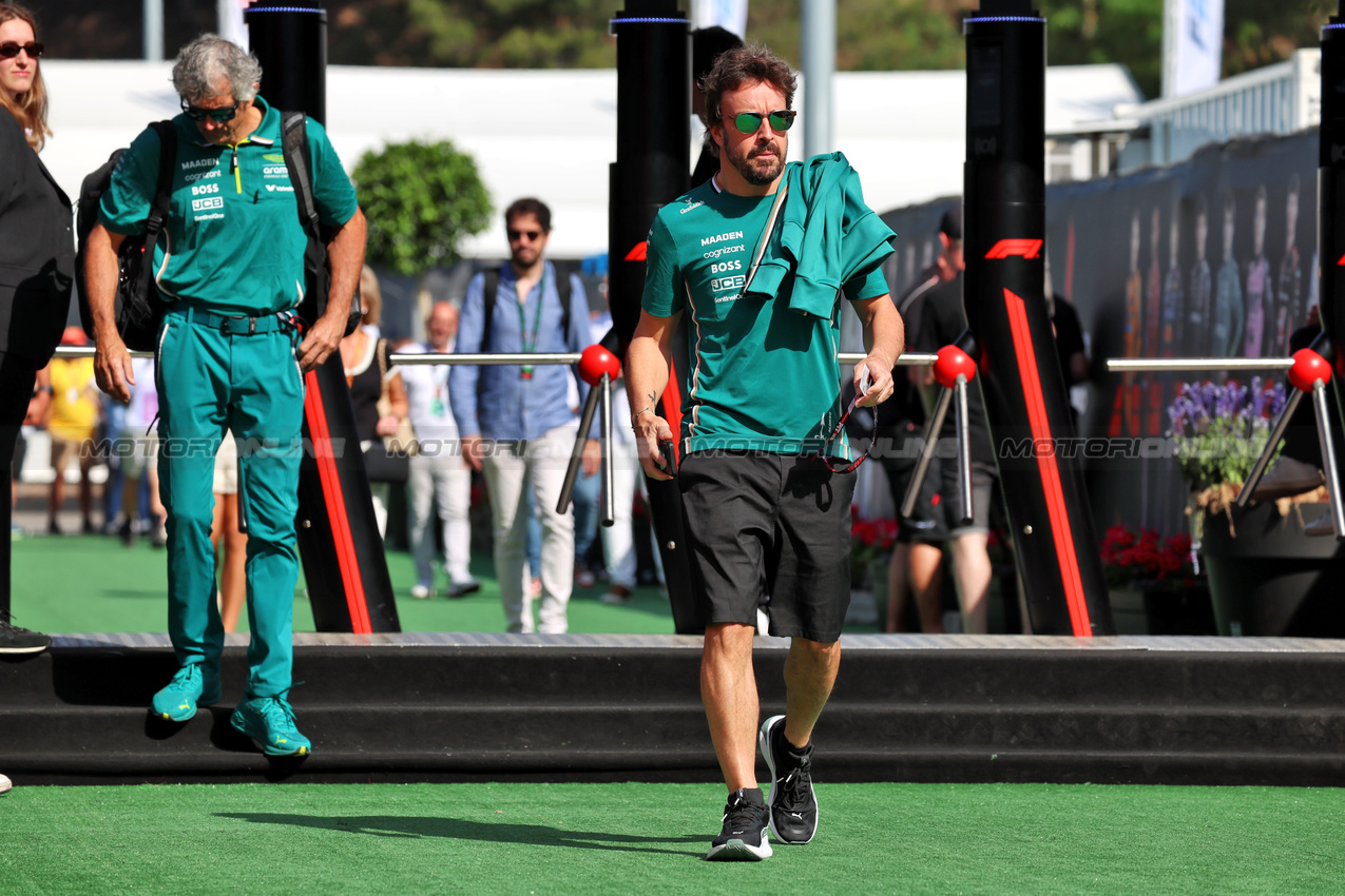 GP SPAGNA, Fernando Alonso (ESP) Aston Martin F1 Team.

01.06.2025. Formula 1 World Championship, Rd 9, Spanish Grand Prix, Barcelona, Spain, Gara Day.

 - www.xpbimages.com, EMail: requests@xpbimages.com © Copyright: Rew / XPB Images