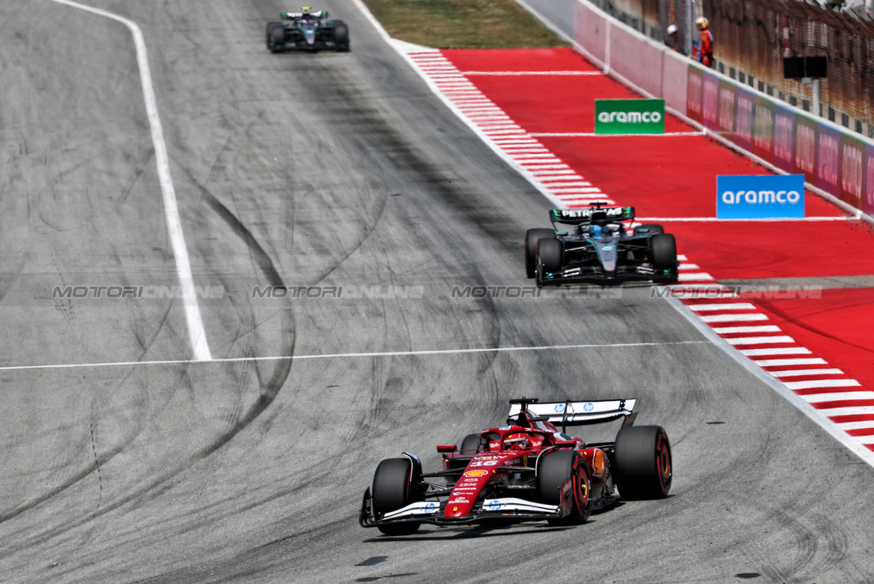 GP SPAGNA, Charles Leclerc (MON) Ferrari SF-25.

01.06.2025. Formula 1 World Championship, Rd 9, Spanish Grand Prix, Barcelona, Spain, Gara Day.

- www.xpbimages.com, EMail: requests@xpbimages.com © Copyright: Batchelor / XPB Images