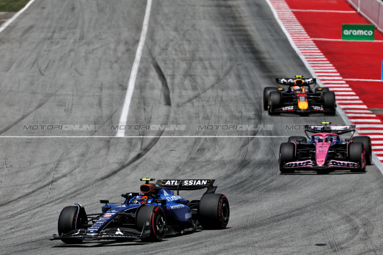 GP SPAGNA, Carlos Sainz (ESP) Atlassian Williams Racing FW47.

01.06.2025. Formula 1 World Championship, Rd 9, Spanish Grand Prix, Barcelona, Spain, Gara Day.

- www.xpbimages.com, EMail: requests@xpbimages.com © Copyright: Batchelor / XPB Images