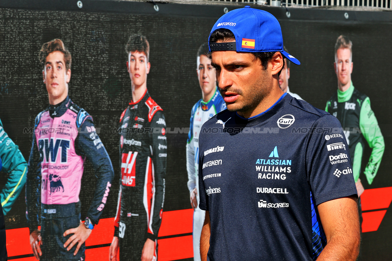GP SPAGNA, Carlos Sainz (ESP) Atlassian Williams Racing.

01.06.2025. Formula 1 World Championship, Rd 9, Spanish Grand Prix, Barcelona, Spain, Gara Day.

- www.xpbimages.com, EMail: requests@xpbimages.com © Copyright: Batchelor / XPB Images