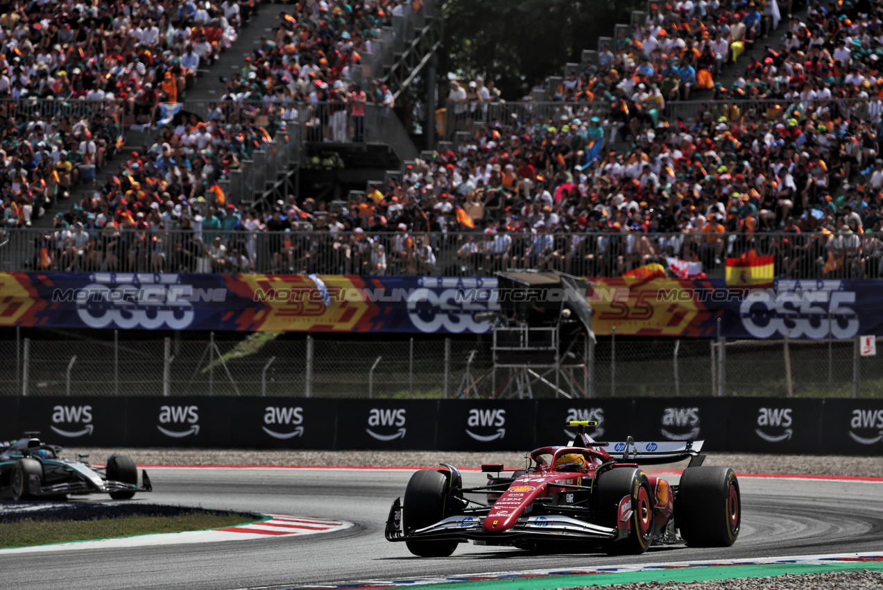 GP SPAGNA, Lewis Hamilton (GBR) Ferrari SF-25.

01.06.2025. Formula 1 World Championship, Rd 9, Spanish Grand Prix, Barcelona, Spain, Gara Day.

 - www.xpbimages.com, EMail: requests@xpbimages.com © Copyright: Rew / XPB Images
