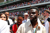 GP SPAGNA, Bukayo Saka (GBR) England Football Team Player on the grid.

01.06.2025. Formula 1 World Championship, Rd 9, Spanish Grand Prix, Barcelona, Spain, Gara Day.

 - www.xpbimages.com, EMail: requests@xpbimages.com © Copyright: Rew / XPB Images