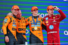 GP SPAGNA, The podium (L to R): Lando Norris (GBR) McLaren, second; Oscar Piastri (AUS) McLaren, vincitore; Charles Leclerc (MON) Ferrari, third.

01.06.2025. Formula 1 World Championship, Rd 9, Spanish Grand Prix, Barcelona, Spain, Gara Day.

- www.xpbimages.com, EMail: requests@xpbimages.com © Copyright: Batchelor / XPB Images