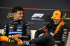 GP SPAGNA, (L to R): Lando Norris (GBR) McLaren e Oscar Piastri (AUS) McLaren in the post race FIA Press Conference.

01.06.2025. Formula 1 World Championship, Rd 9, Spanish Grand Prix, Barcelona, Spain, Gara Day.

 - www.xpbimages.com, EMail: requests@xpbimages.com © Copyright: Rew / XPB Images