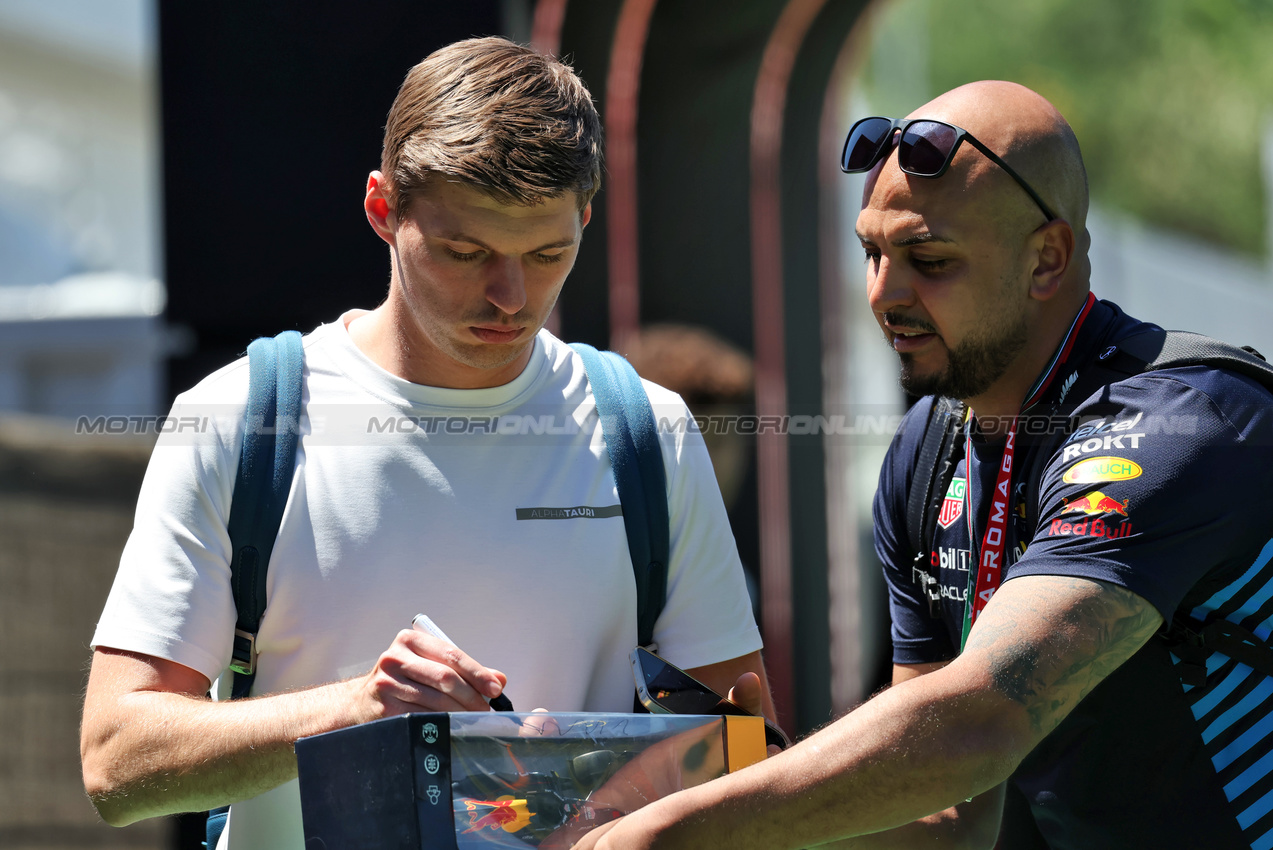GP SPAGNA, Max Verstappen (NLD) Red Bull Racing.

29.05.2025. Formula 1 World Championship, Rd 9, Spanish Grand Prix, Barcelona, Spain, Preparation Day.

 - www.xpbimages.com, EMail: requests@xpbimages.com © Copyright: Rew / XPB Images