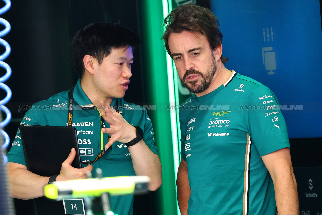 GP SPAGNA, Fernando Alonso (ESP) Aston Martin F1 Team.

29.05.2025. Formula 1 World Championship, Rd 9, Spanish Grand Prix, Barcelona, Spain, Preparation Day.

- www.xpbimages.com, EMail: requests@xpbimages.com © Copyright: Batchelor / XPB Images