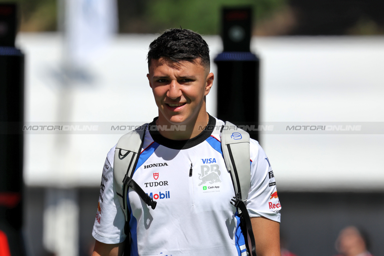 GP SPAGNA, Isack Hadjar (FRA) Racing Bulls.



29.05.2025. Formula 1 World Championship, Rd 9, Spanish Grand Prix, Barcelona, Spain, Preparation Day.

 - www.xpbimages.com, EMail: requests@xpbimages.com © Copyright: Rew / XPB Images