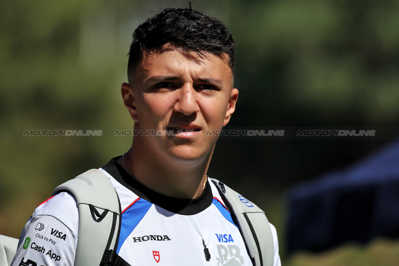 GP SPAGNA, Isack Hadjar (FRA) Racing Bulls.



29.05.2025. Formula 1 World Championship, Rd 9, Spanish Grand Prix, Barcelona, Spain, Preparation Day.

 - www.xpbimages.com, EMail: requests@xpbimages.com © Copyright: Rew / XPB Images