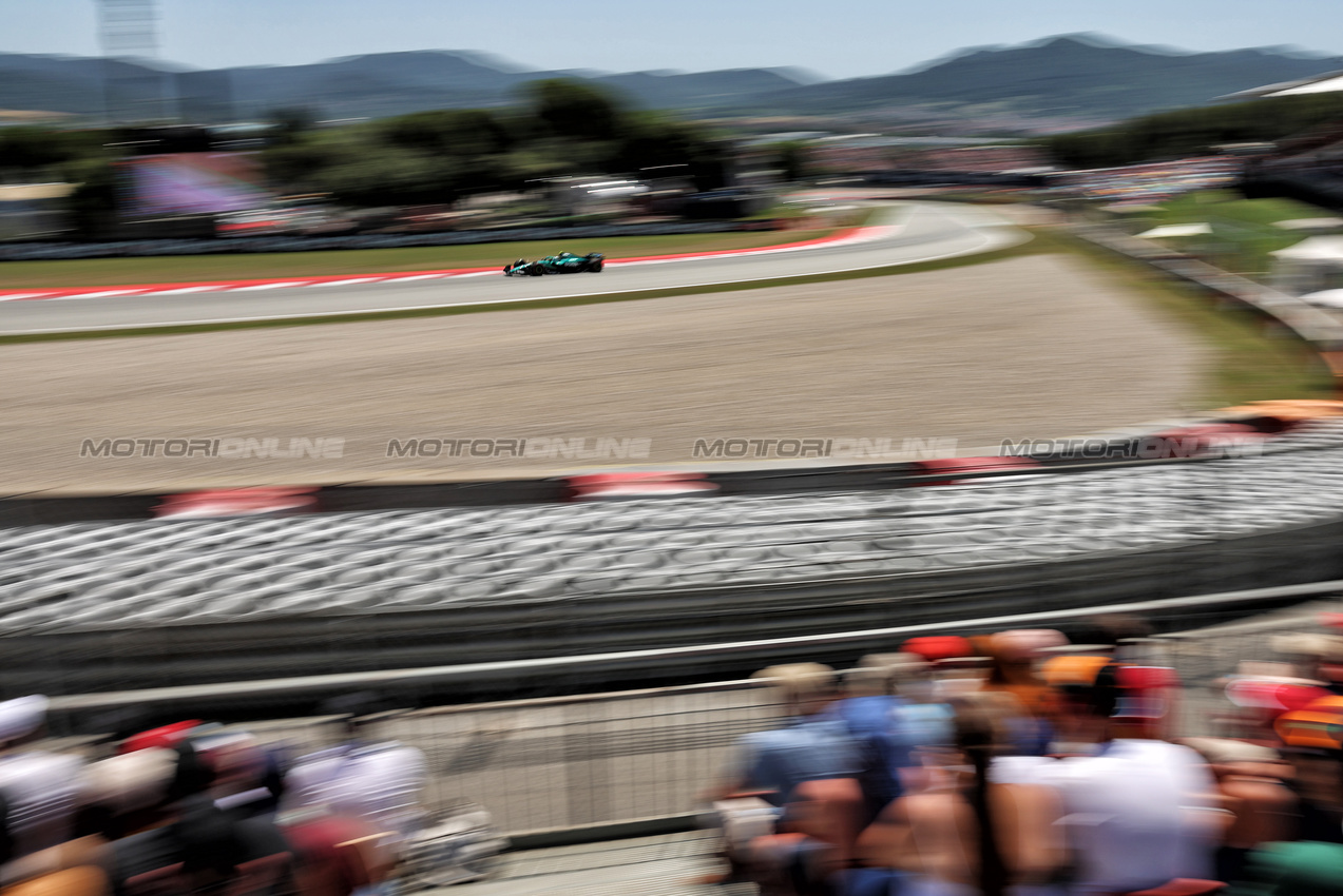 GP SPAGNA, Fernando Alonso (ESP) Aston Martin F1 Team AMR25.

31.05.2025. Formula 1 World Championship, Rd 9, Spanish Grand Prix, Barcelona, Spain, Qualifiche Day.

 - www.xpbimages.com, EMail: requests@xpbimages.com © Copyright: Rew / XPB Images