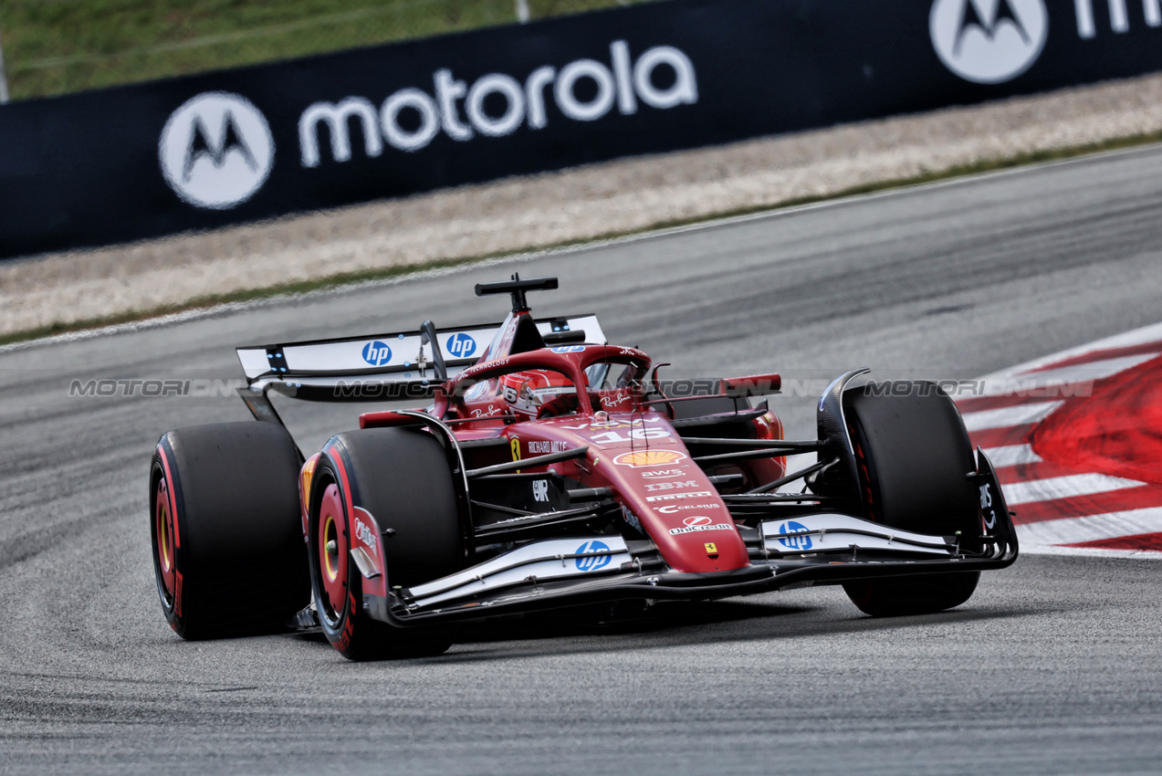 GP SPAGNA, Charles Leclerc (MON) Ferrari SF-25.

31.05.2025. Formula 1 World Championship, Rd 9, Spanish Grand Prix, Barcelona, Spain, Qualifiche Day.

 - www.xpbimages.com, EMail: requests@xpbimages.com © Copyright: Rew / XPB Images
