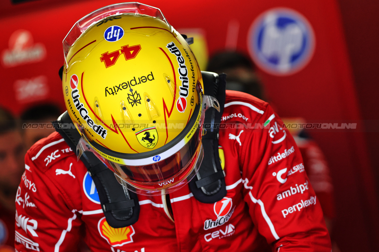 GP SPAGNA, Lewis Hamilton (GBR) Ferrari SF-25.

31.05.2025. Formula 1 World Championship, Rd 9, Spanish Grand Prix, Barcelona, Spain, Qualifiche Day.

- www.xpbimages.com, EMail: requests@xpbimages.com © Copyright: Batchelor / XPB Images