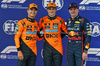 GP SPAGNA, Qualifiche top three in parc ferme (L to R): Lando Norris (GBR) McLaren, second; Oscar Piastri (AUS) McLaren, pole position; Max Verstappen (NLD) Red Bull Racing, third.

31.05.2025. Formula 1 World Championship, Rd 9, Spanish Grand Prix, Barcelona, Spain, Qualifiche Day.

- www.xpbimages.com, EMail: requests@xpbimages.com © Copyright: Batchelor / XPB Images