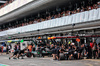 GP SPAGNA, George Russell (GBR) Mercedes AMG F1 W16 e Andrea Kimi Antonelli (ITA) Mercedes AMG F1 W16 in the pits.

31.05.2025. Formula 1 World Championship, Rd 9, Spanish Grand Prix, Barcelona, Spain, Qualifiche Day.

- www.xpbimages.com, EMail: requests@xpbimages.com © Copyright: Batchelor / XPB Images