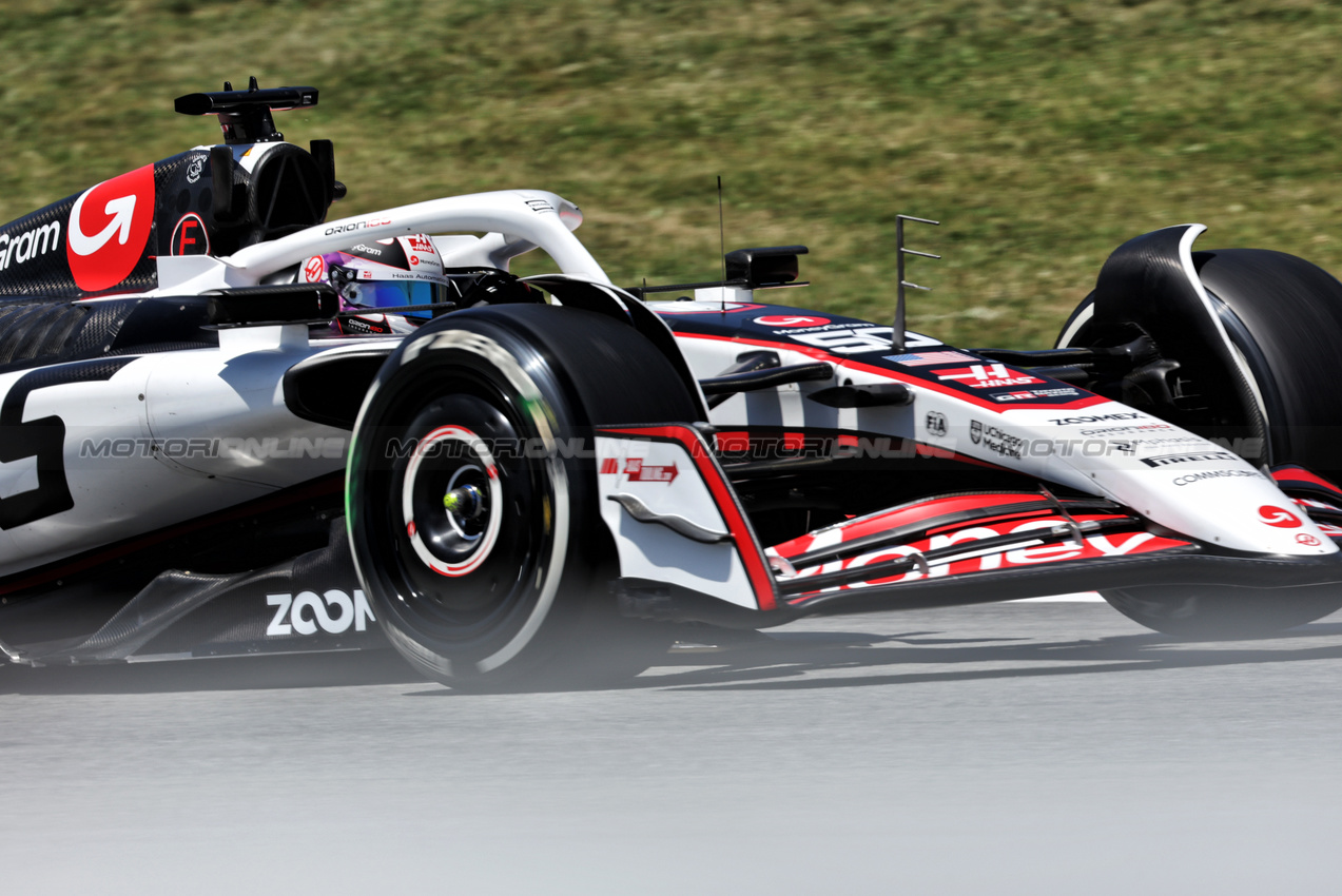 GP SPAGNA, Ryo Hirakawa (JPN) Haas VF-25 Reserve Driver.

30.05.2025 Formula 1 World Championship, Rd 9, Spanish Grand Prix, Barcelona, Spain, Practice Day.

- www.xpbimages.com, EMail: requests@xpbimages.com © Copyright: Bearne / XPB Images