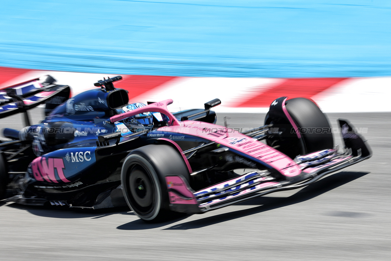GP SPAGNA, Pierre Gasly (FRA) Alpine F1 Team A525.

30.05.2025 Formula 1 World Championship, Rd 9, Spanish Grand Prix, Barcelona, Spain, Practice Day.

- www.xpbimages.com, EMail: requests@xpbimages.com © Copyright: Bearne / XPB Images