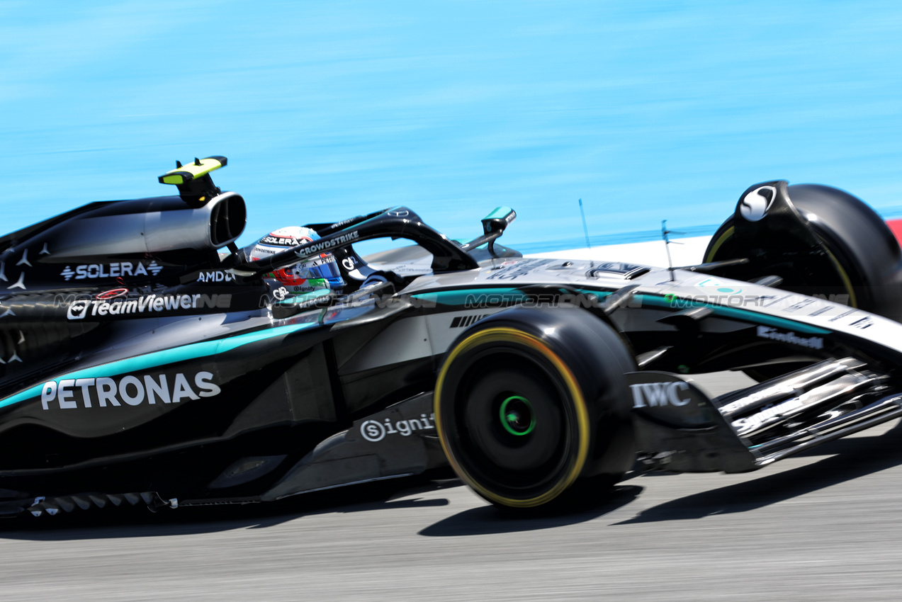 GP SPAGNA, Andrea Kimi Antonelli (ITA) Mercedes AMG F1 W16.

30.05.2025 Formula 1 World Championship, Rd 9, Spanish Grand Prix, Barcelona, Spain, Practice Day.

- www.xpbimages.com, EMail: requests@xpbimages.com © Copyright: Bearne / XPB Images