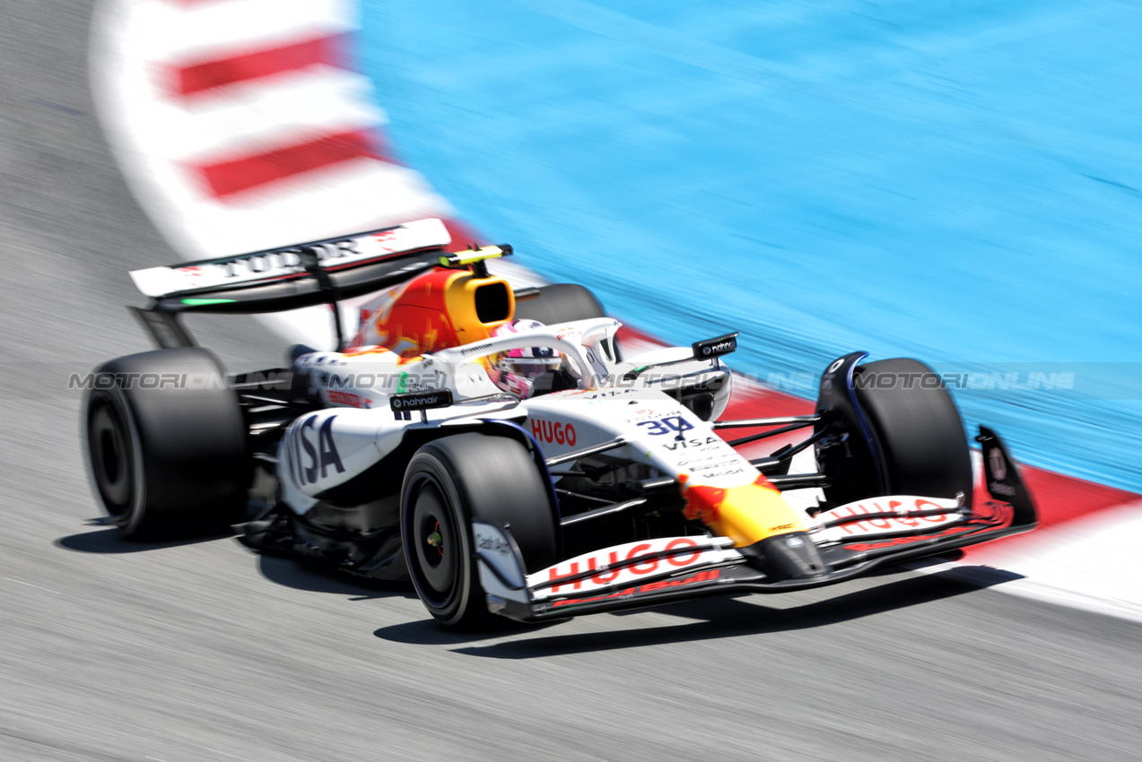 GP SPAGNA, Liam Lawson (NZL) Racing Bulls VCARB 02.

30.05.2025 Formula 1 World Championship, Rd 9, Spanish Grand Prix, Barcelona, Spain, Practice Day.

- www.xpbimages.com, EMail: requests@xpbimages.com © Copyright: Bearne / XPB Images