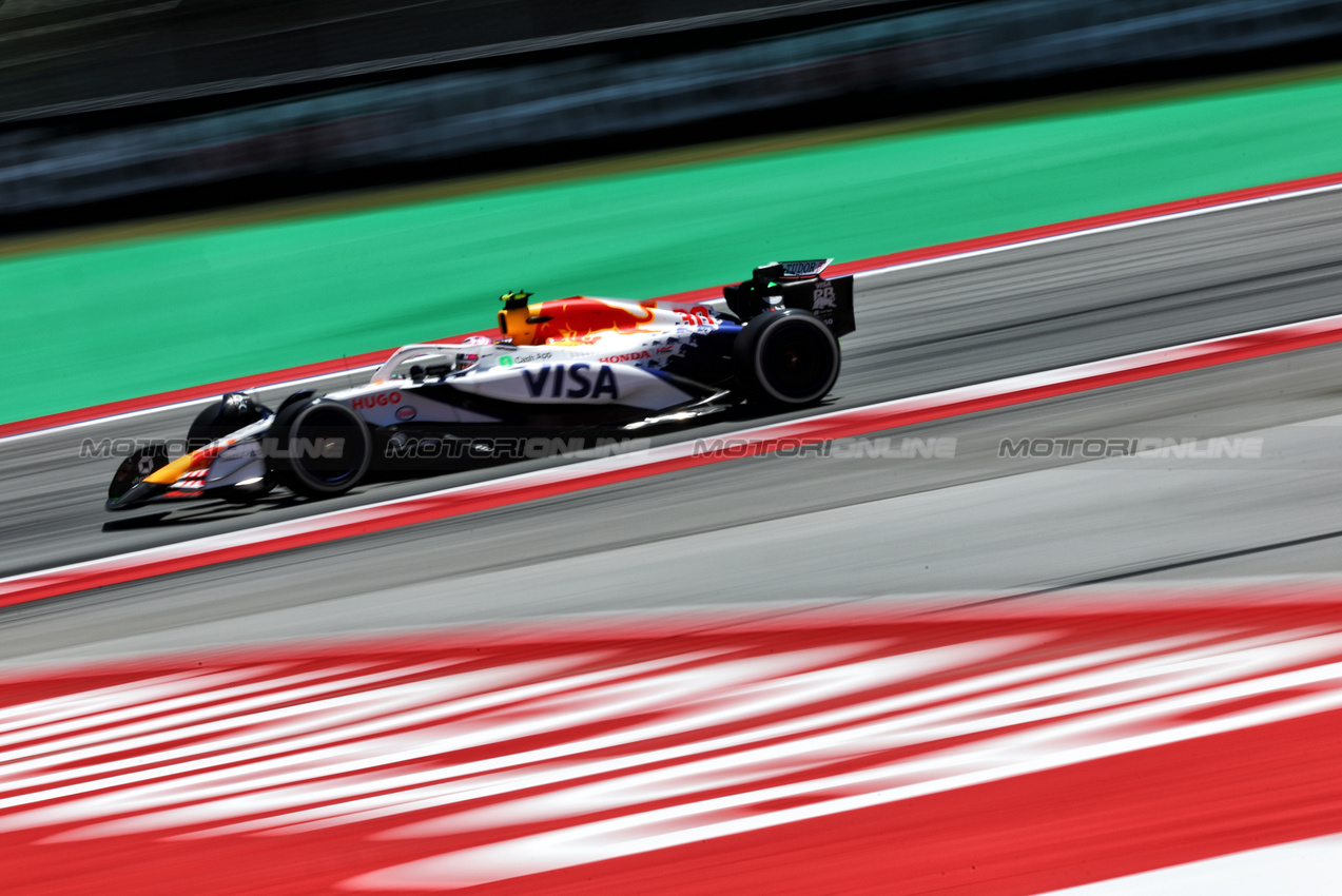 GP SPAGNA, Liam Lawson (NZL) Racing Bulls VCARB 02.

30.05.2025 Formula 1 World Championship, Rd 9, Spanish Grand Prix, Barcelona, Spain, Practice Day.

- www.xpbimages.com, EMail: requests@xpbimages.com © Copyright: Charniaux / XPB Images